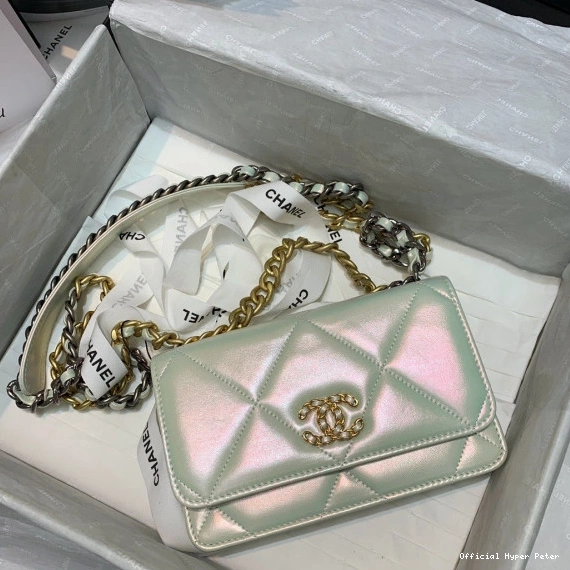 HyperPeter ON WALLET CHAIN CHANEL19 0805